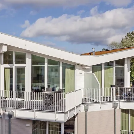 Apartment Duenenvilla Penthouse Superior Lubeck